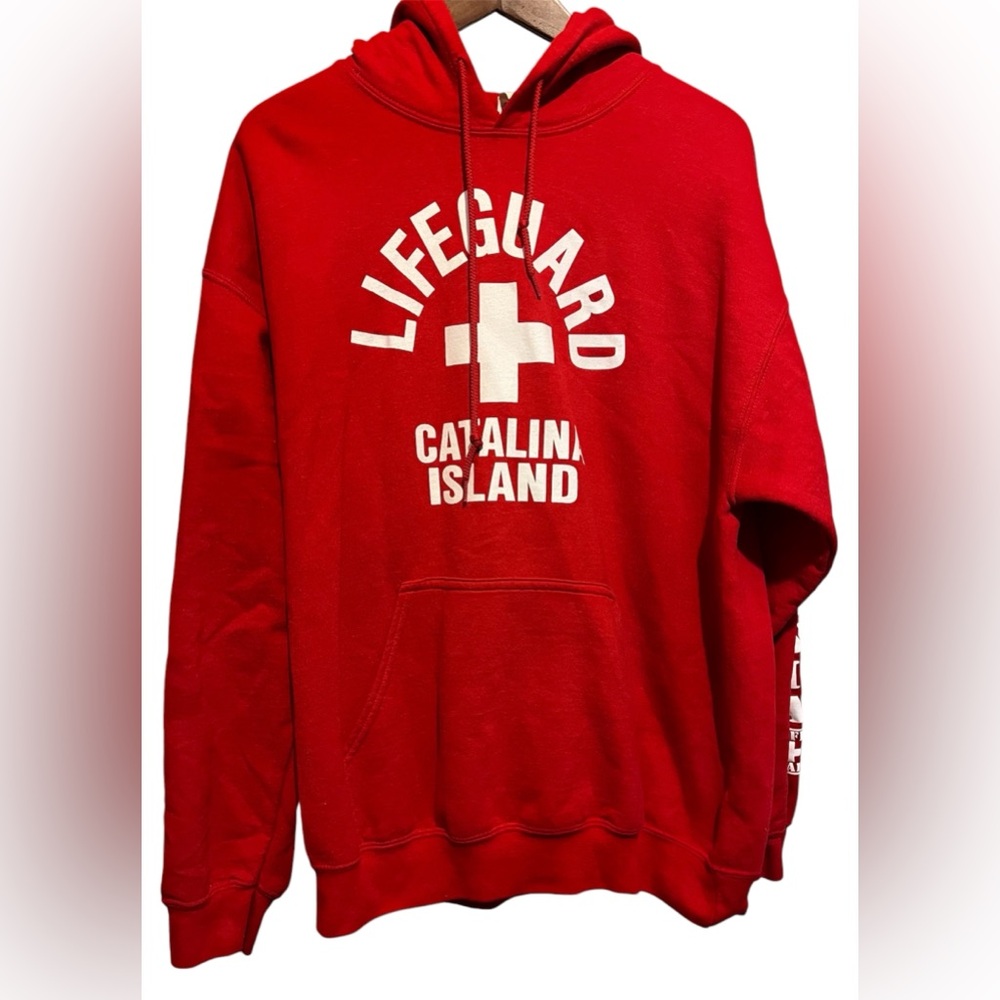 Gilden heavy blend red unisex Catalina Island lifeguard hoodie/  size Large
